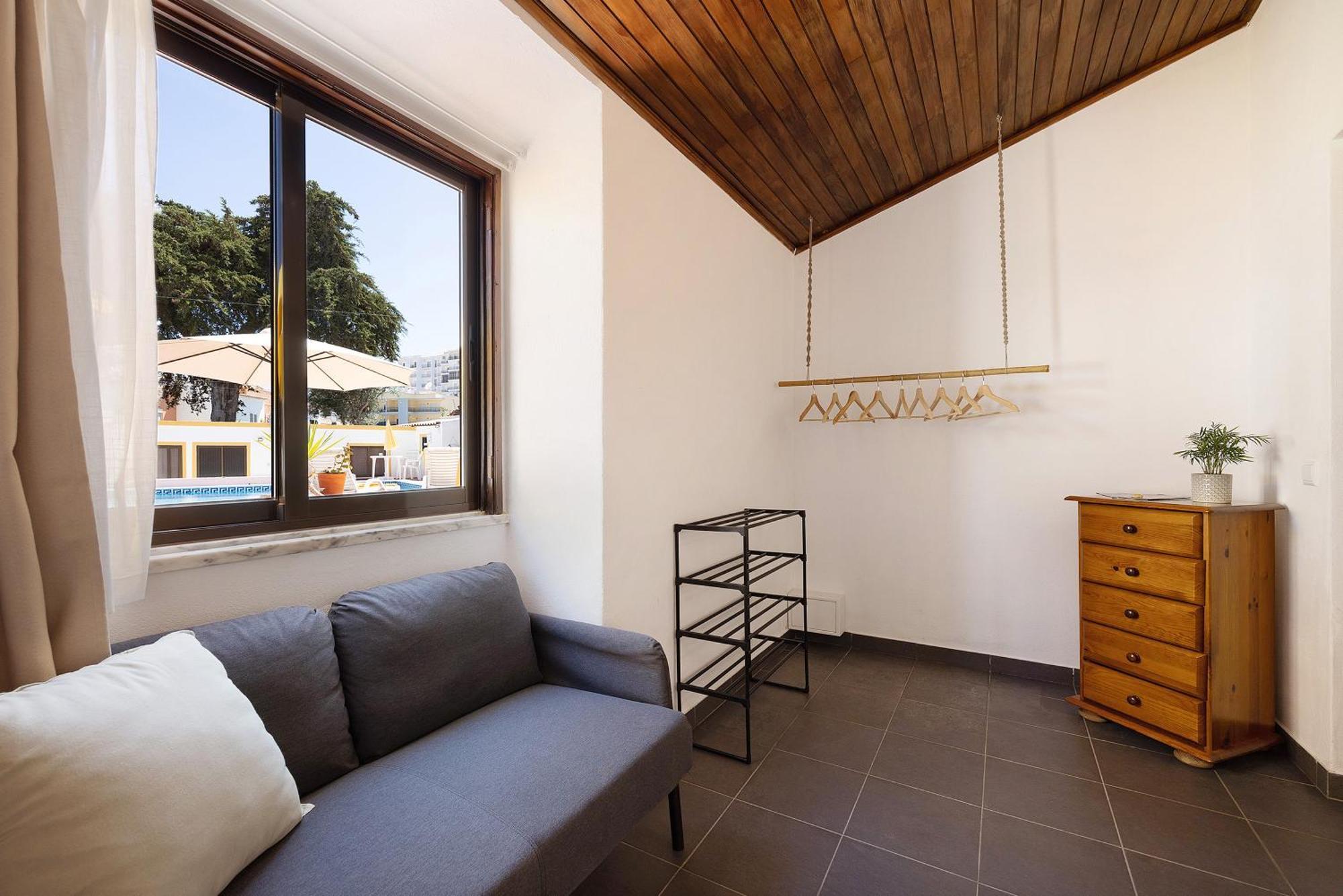 A Cerca - B Apartment Lagos