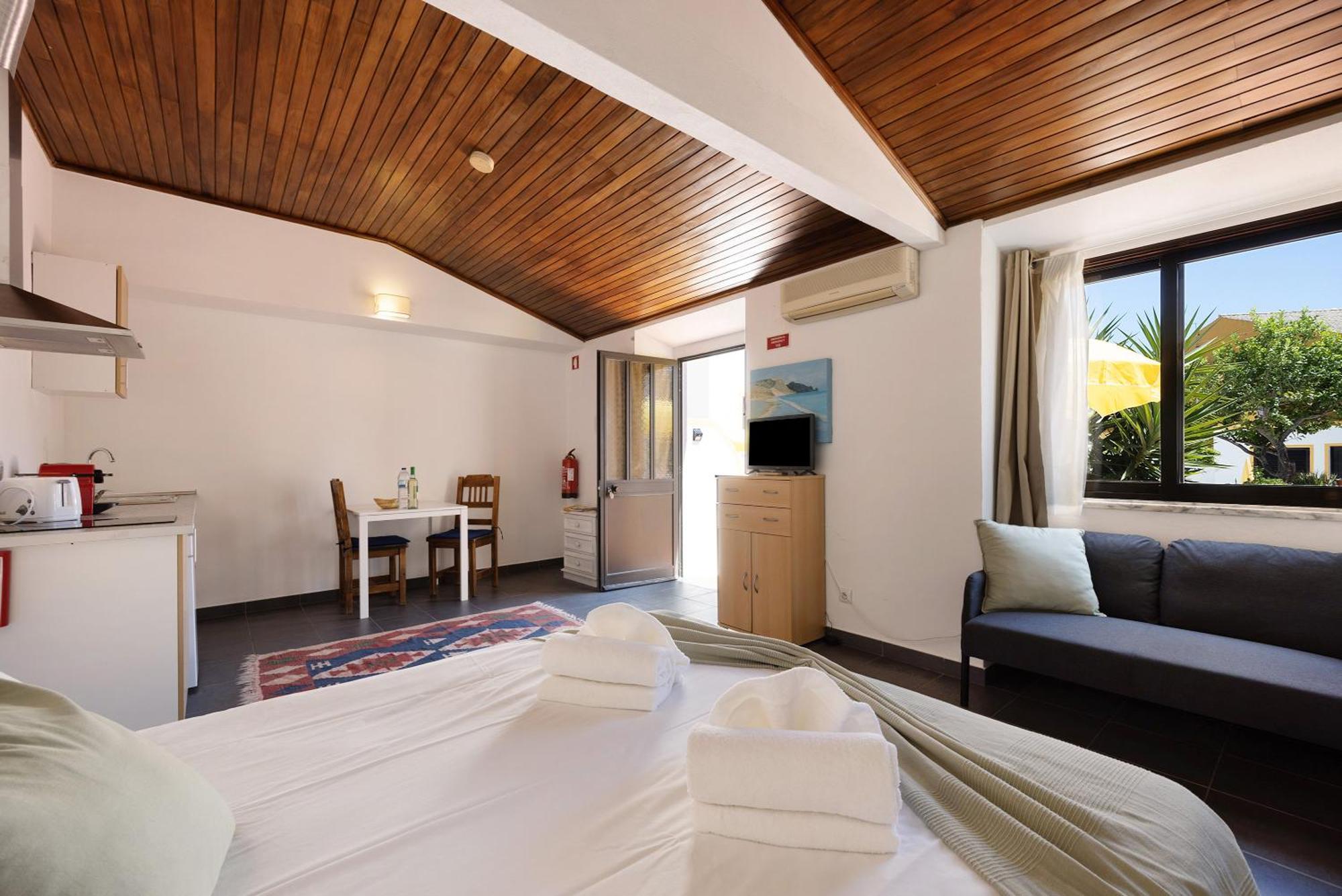 Apartment A Cerca - B